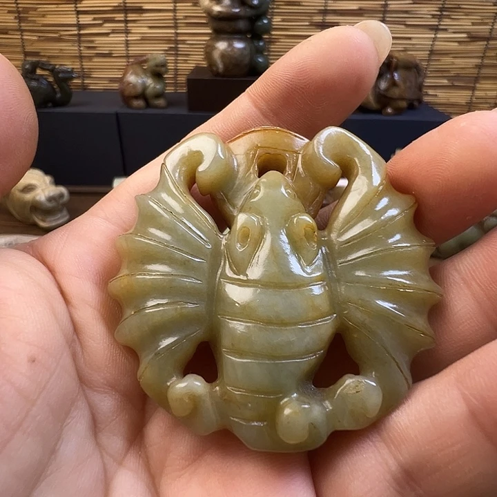 未镶嵌和田玉（糖玉）挂件