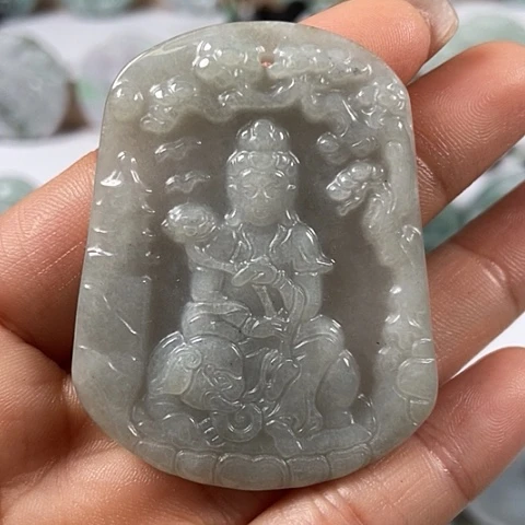 翡翠颈饰未镶嵌普贤菩萨福利