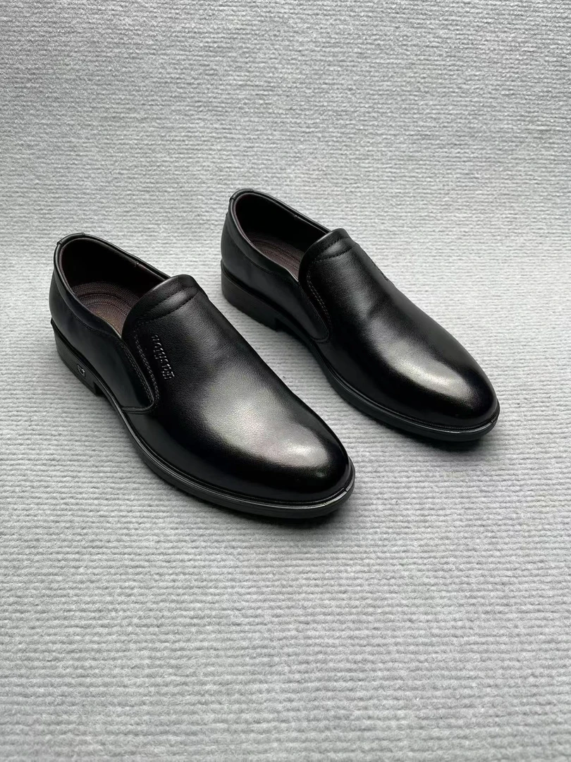 A006-A035男士皮鞋休闲皮鞋爸爸鞋清仓处理百搭真皮软底时尚春季