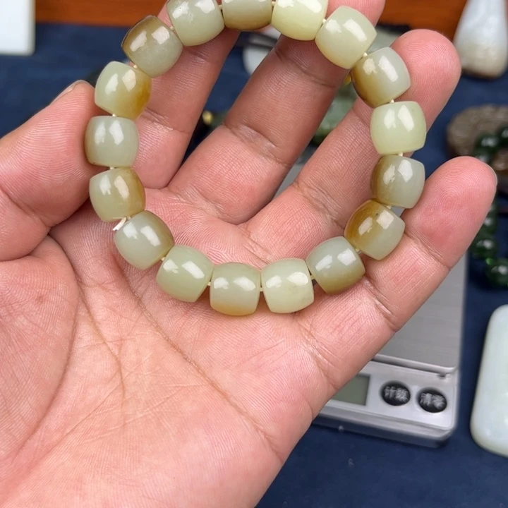 和田玉手链未镶嵌