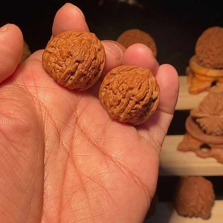 吊坠文玩核桃L****U手捻楼子