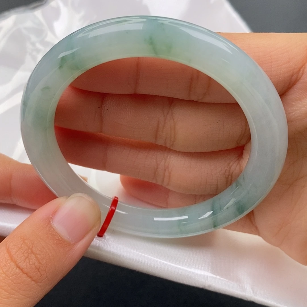 翡翠未镶嵌手镯（圆镯）5455圈