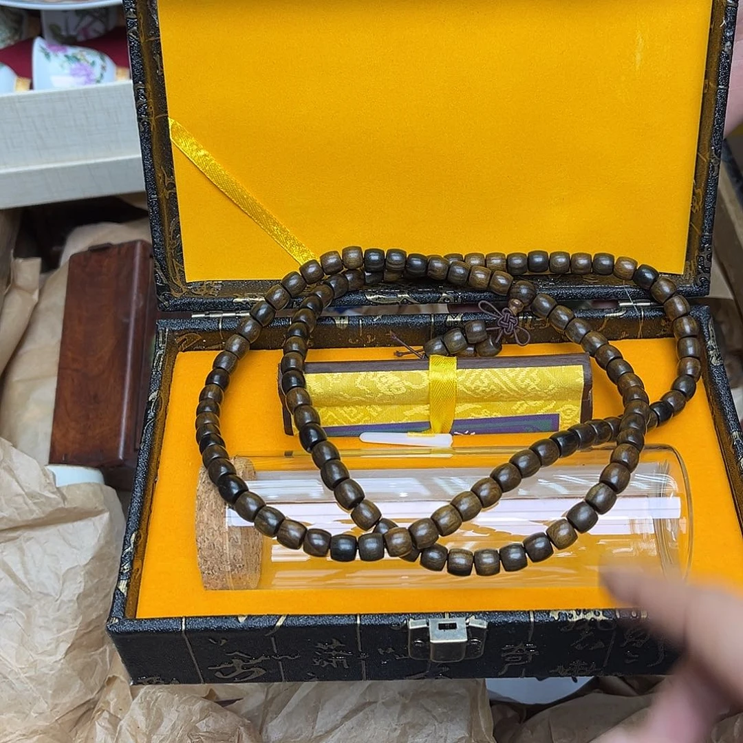 大叶紫檀（黑酸枝木类）