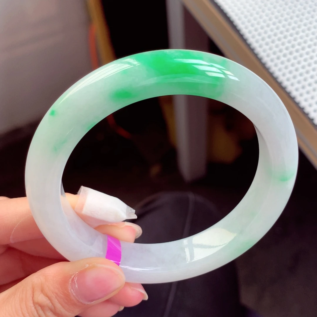 翡翠手镯未镶嵌缅甸翡翠手镯