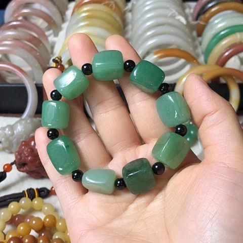 未镶嵌手链石英质玉