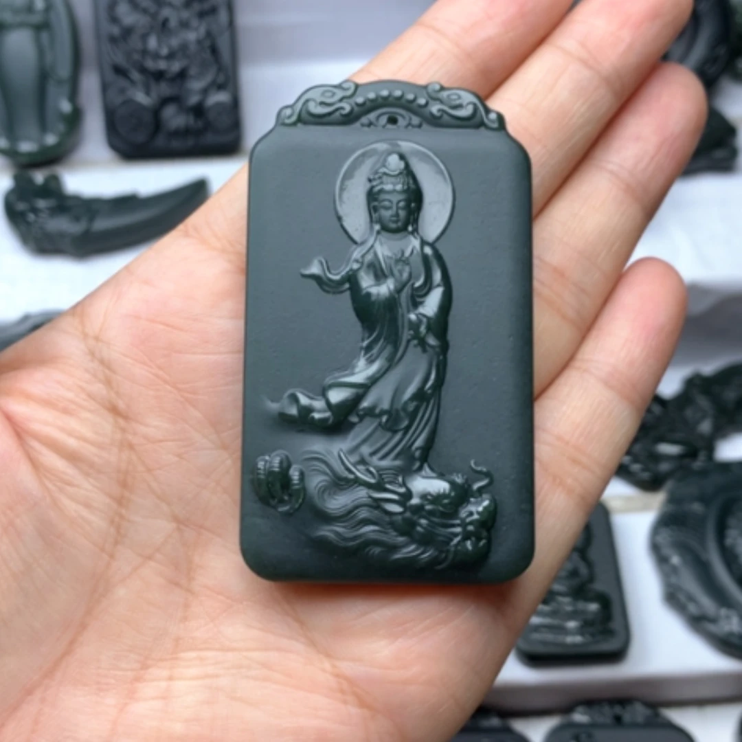 【闪购商品】颈饰未镶嵌和田玉双面雕刻