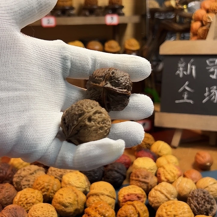 吊坠文玩核桃云南铁核桃四棱子