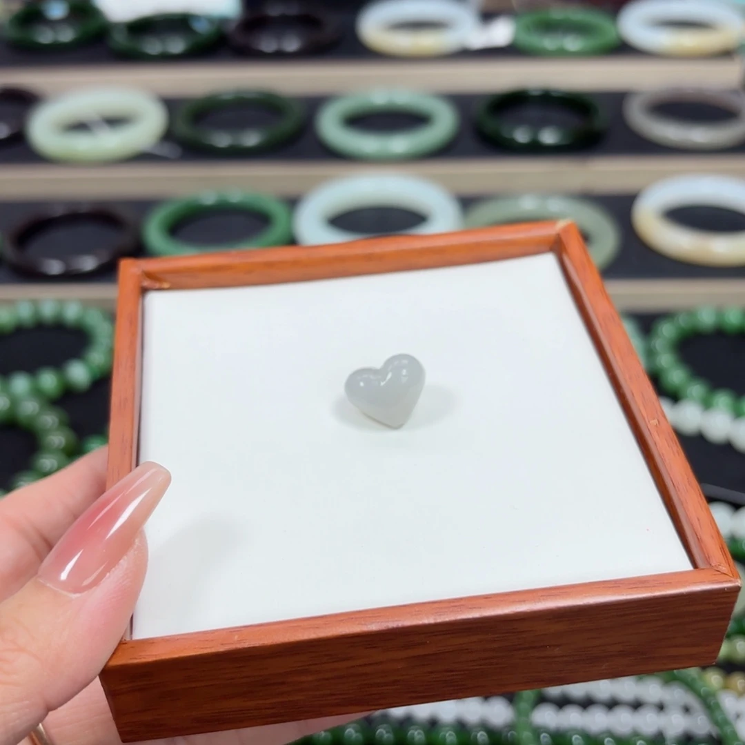 ～***～和田玉未镶嵌吊坠(不含链)