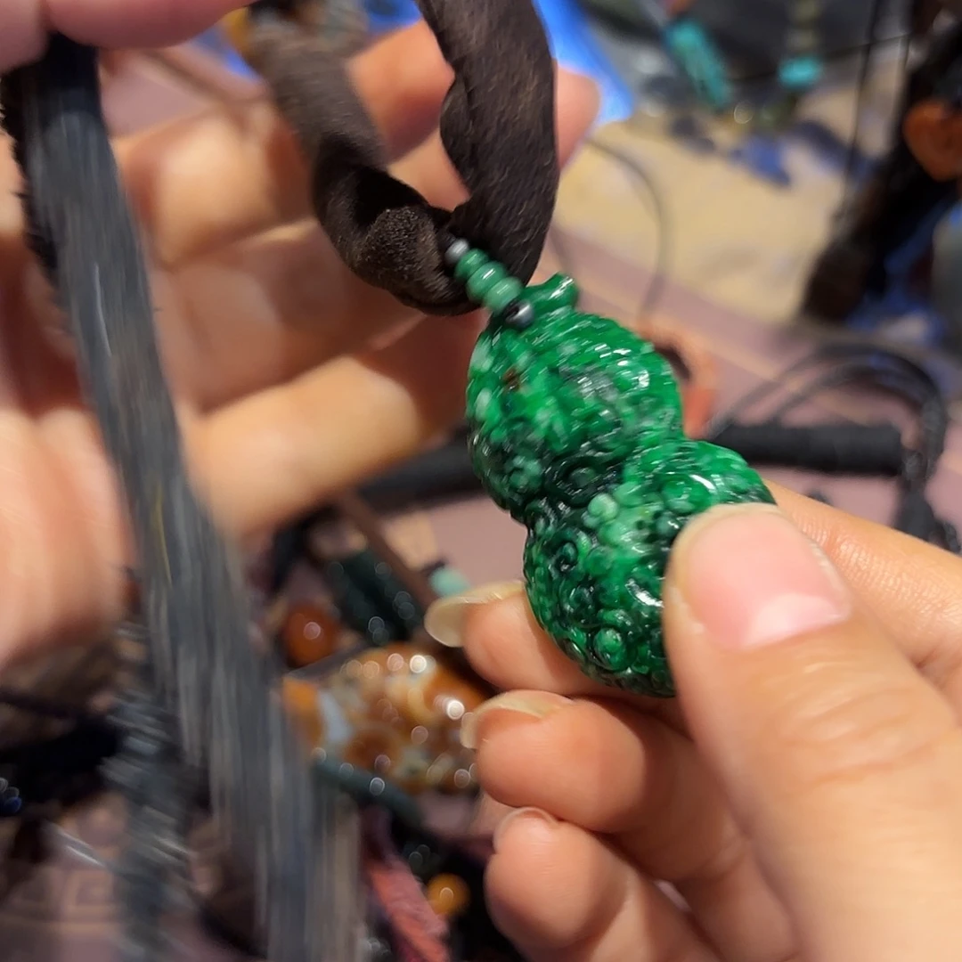 翡翠未镶嵌颈饰原创