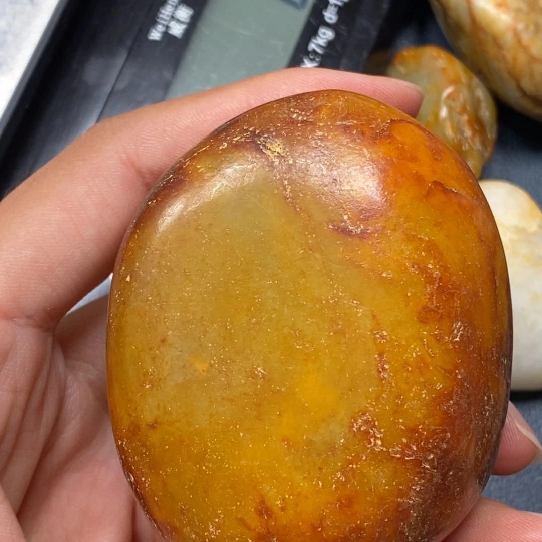 和田玉（糖玉）未镶嵌挂件