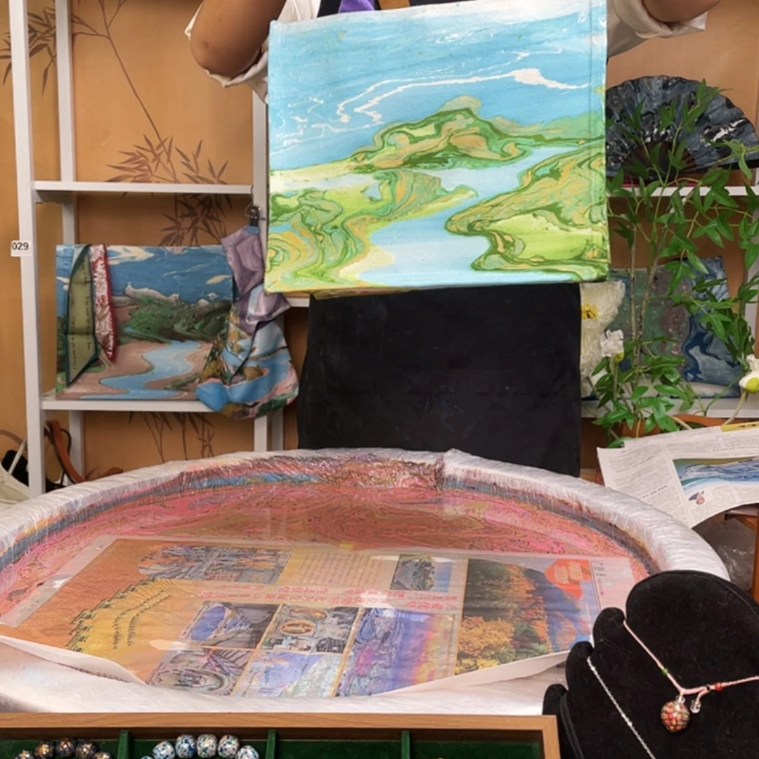 铃***乐扇子大漆制作 大漆包包