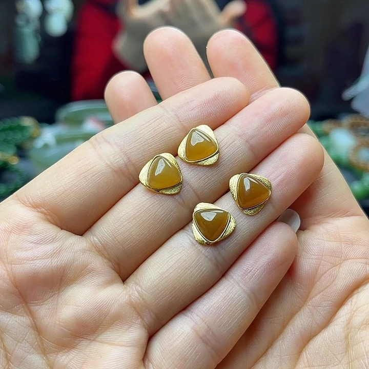 和田玉银S925镶嵌耳饰