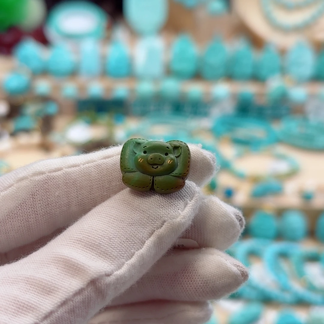 绿松石未镶嵌珠宝奇石