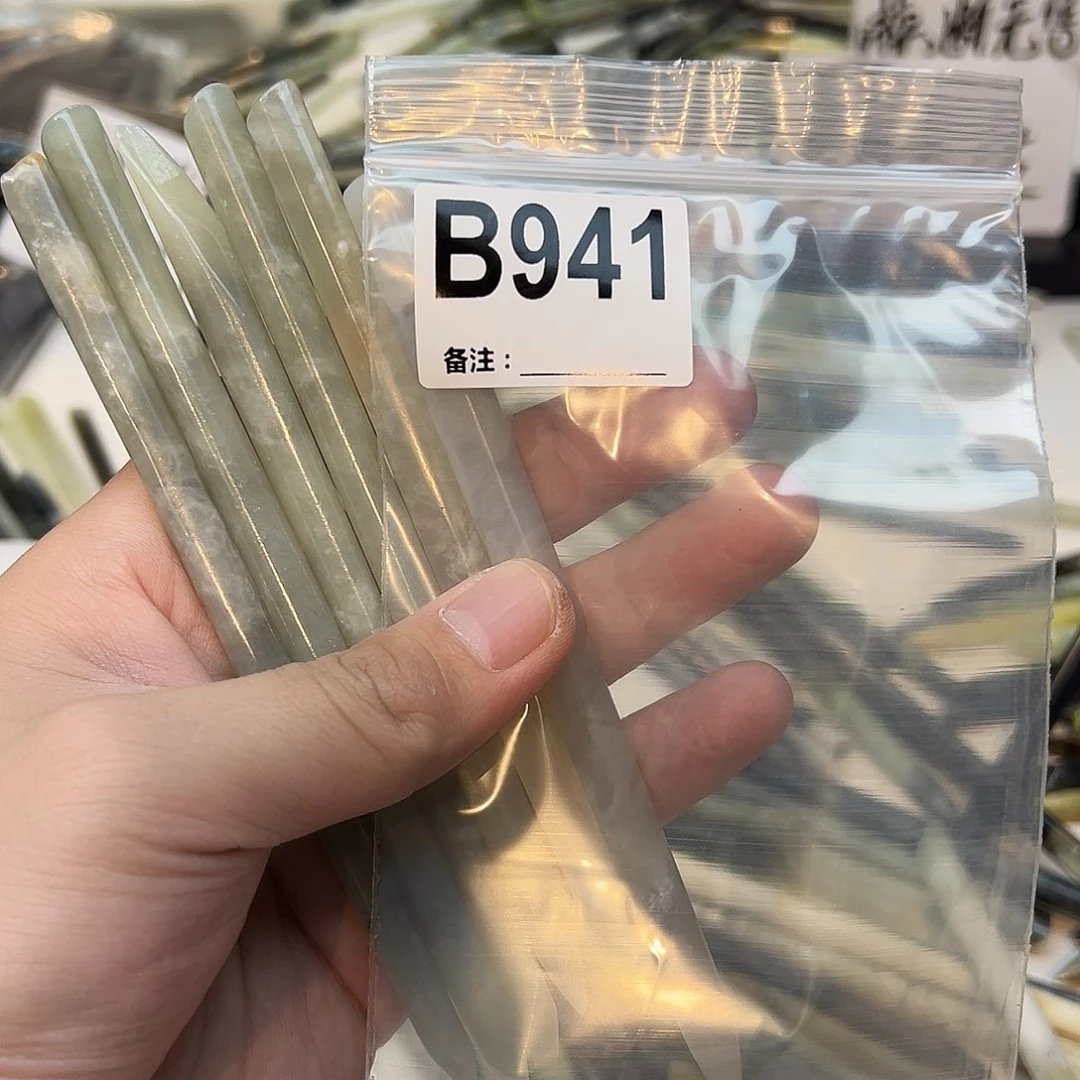 百***啡未镶嵌蛇纹石玉发饰
