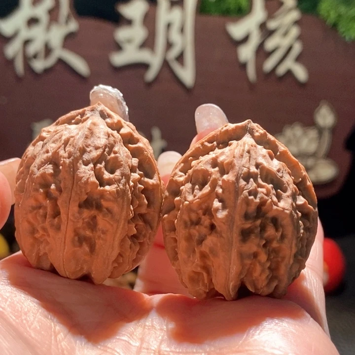 蓦***首吊坠文玩核桃聚核财婉楸150