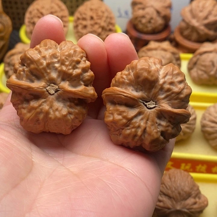 吊坠桃核蛤蟆头39。。。。。