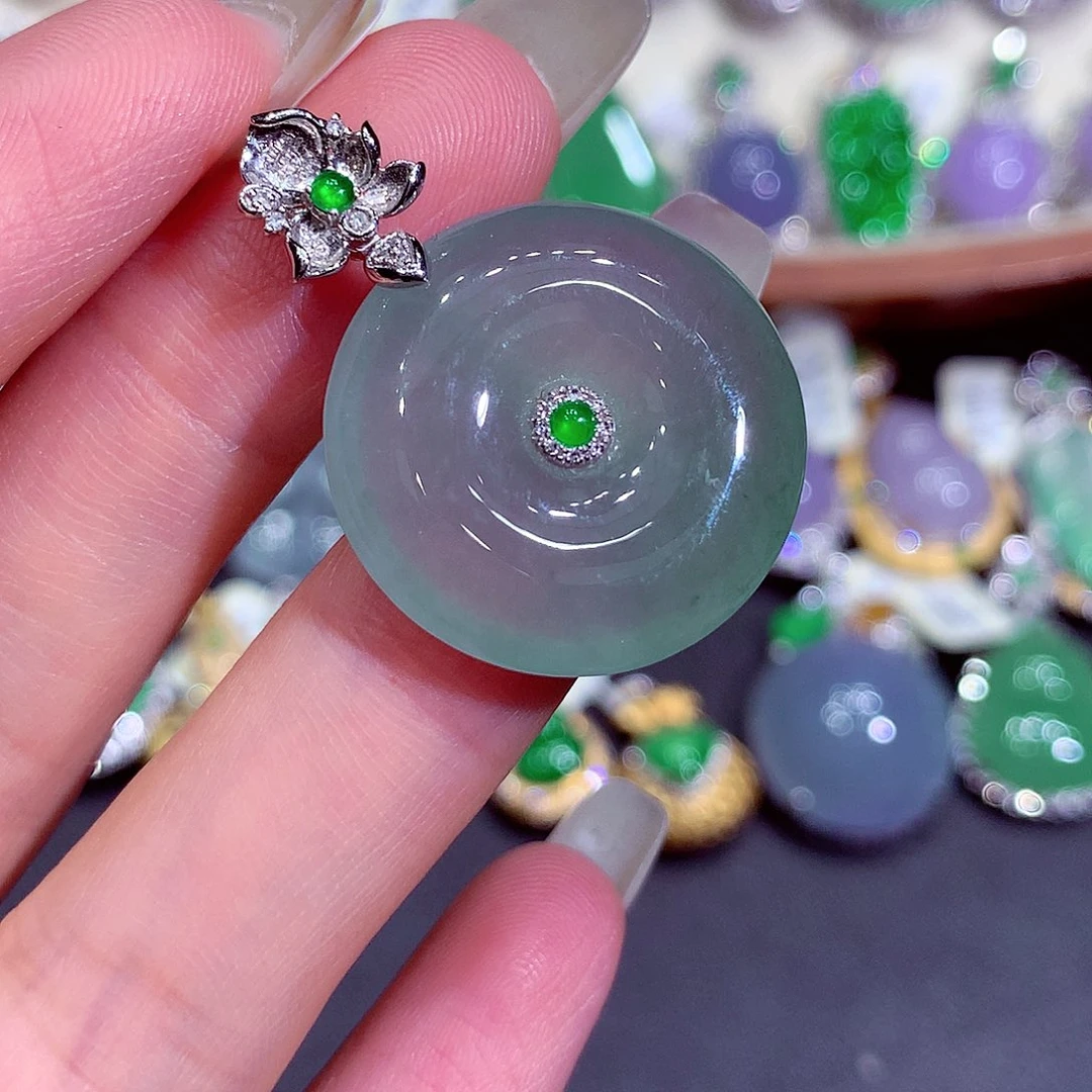 翡翠18K金镶嵌吊坠(不含链)