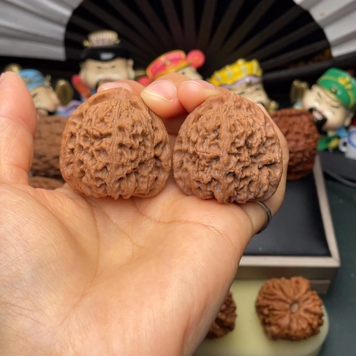 吊坠文玩核桃38尺正三角