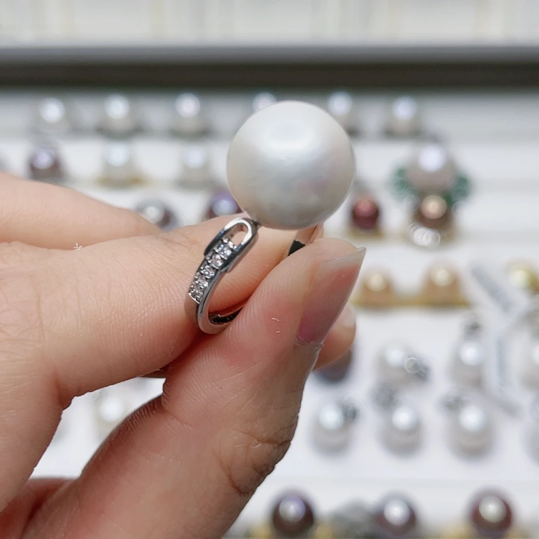 淡水珍珠颈饰未镶嵌