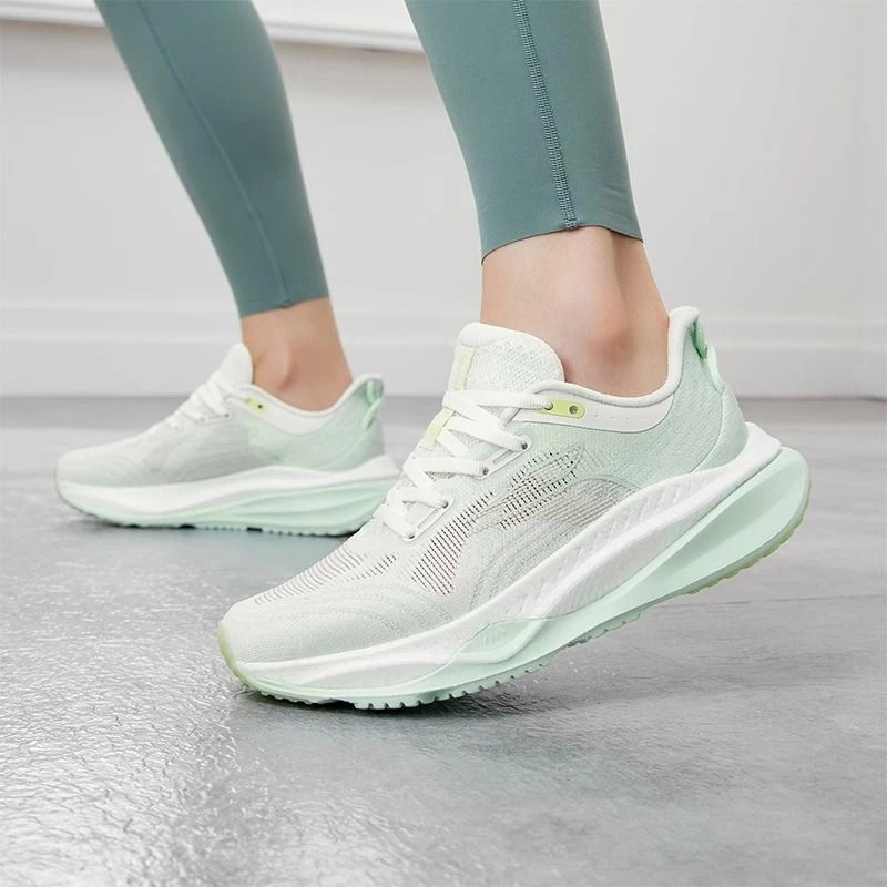 361赤焰4女鞋2025新款网面透气跑步鞋减震慢跑鞋运动鞋