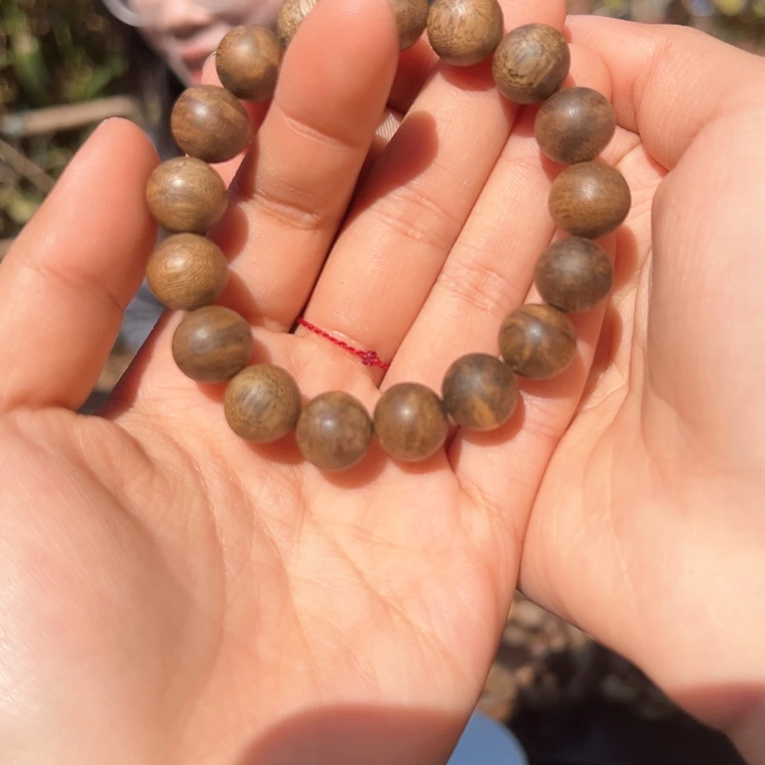 沉香手串张勺子卡12，9，克，多样性发货一条