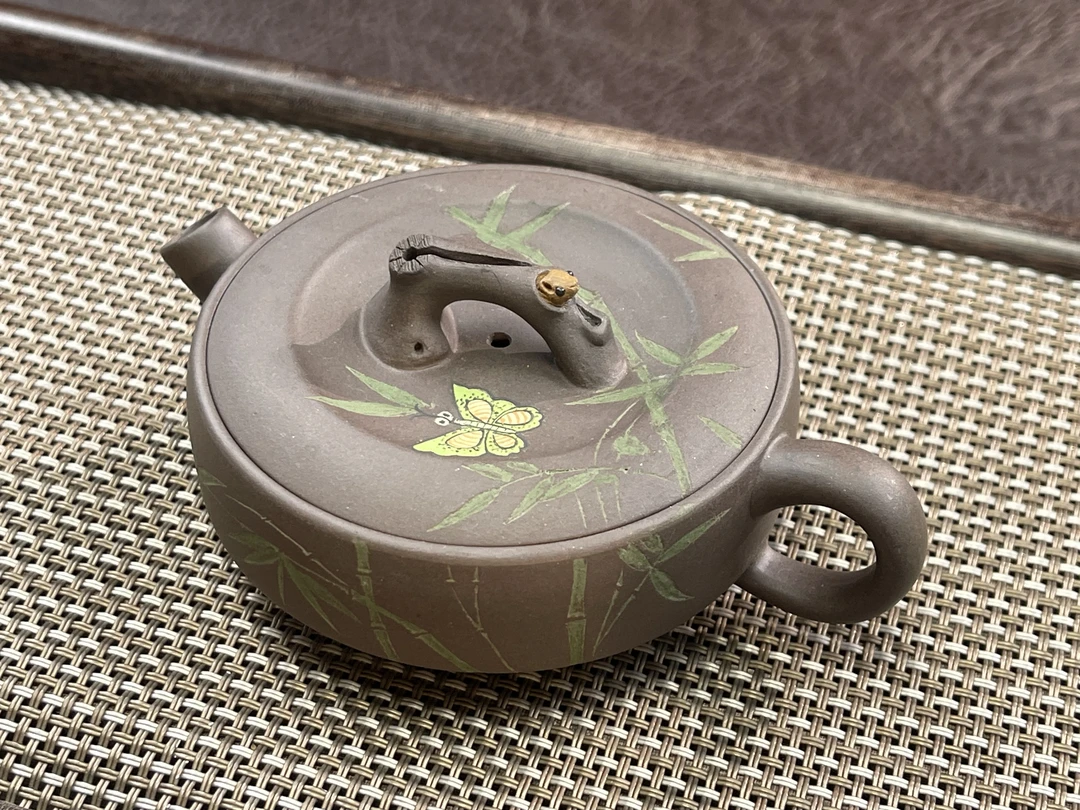 当代 松趣一片瓦 小舍花器紫砂