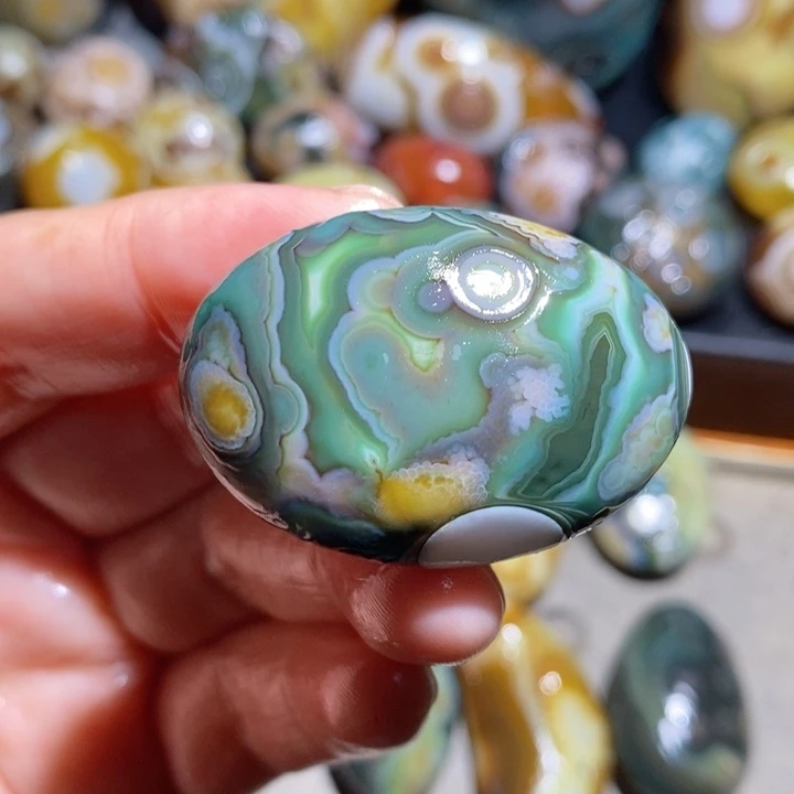 未镶嵌玛瑙/玉髓珠宝半成品142