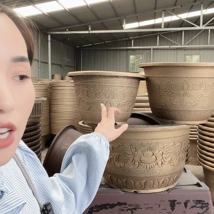 50花盆圆15个360元
