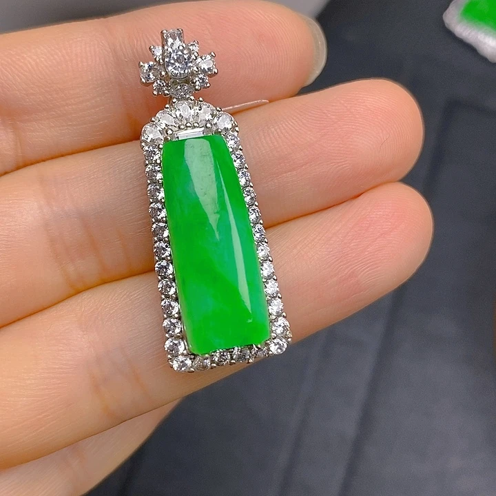 翡翠银S925镶嵌颈饰