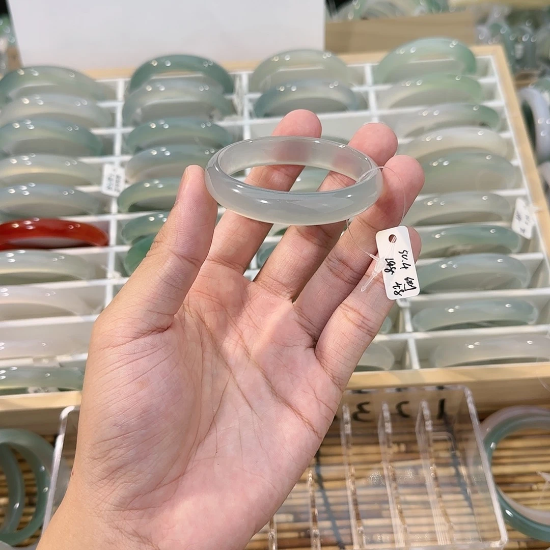 手镯玛瑙/玉髓未镶嵌圈口50.4