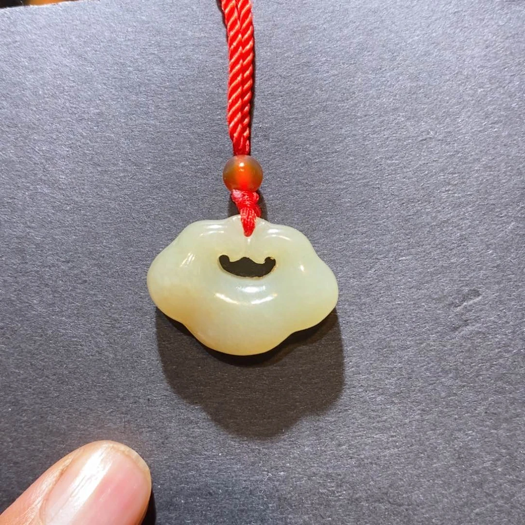 和田玉未镶嵌吊坠(不含链)