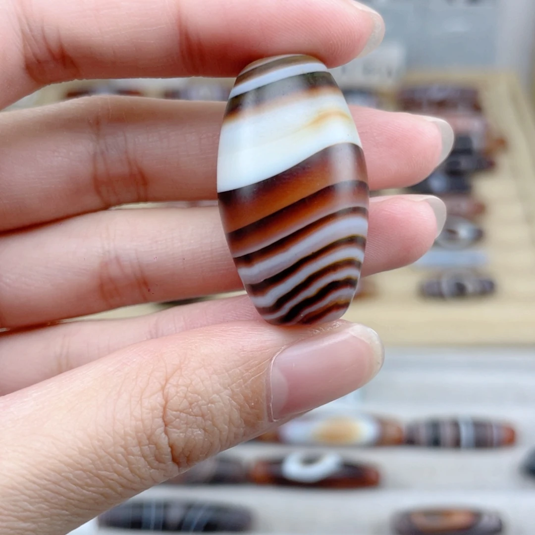 品***生玛瑙/玉髓合金颈饰