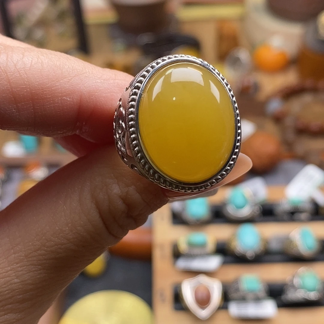 琥珀银S925镶嵌戒指蜜蜡