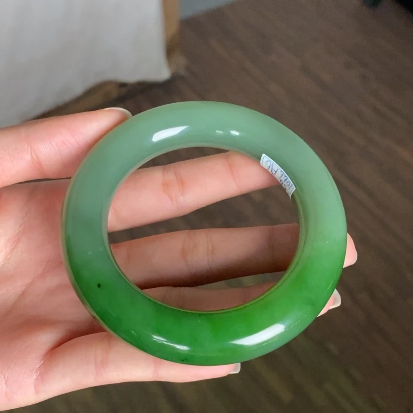 【闪购商品】未镶嵌手镯和田玉（碧玉）