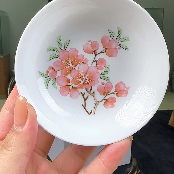 釉上粉彩三寸吃碟
