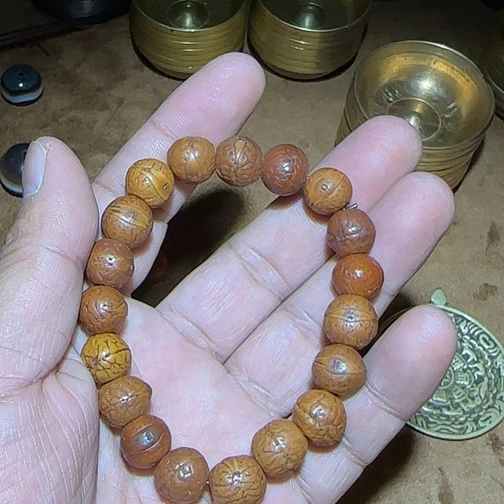 藏区老风眼手串漂亮