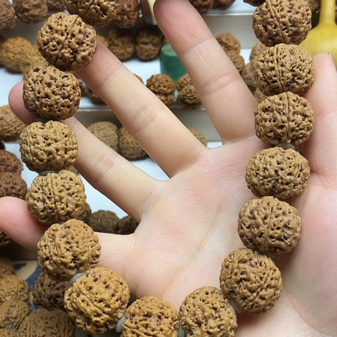 吊坠金刚菩提蜂窝梅花