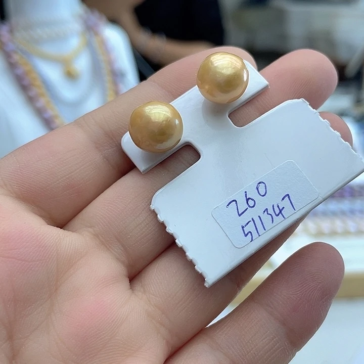 银S925镶嵌淡水珍珠耳饰