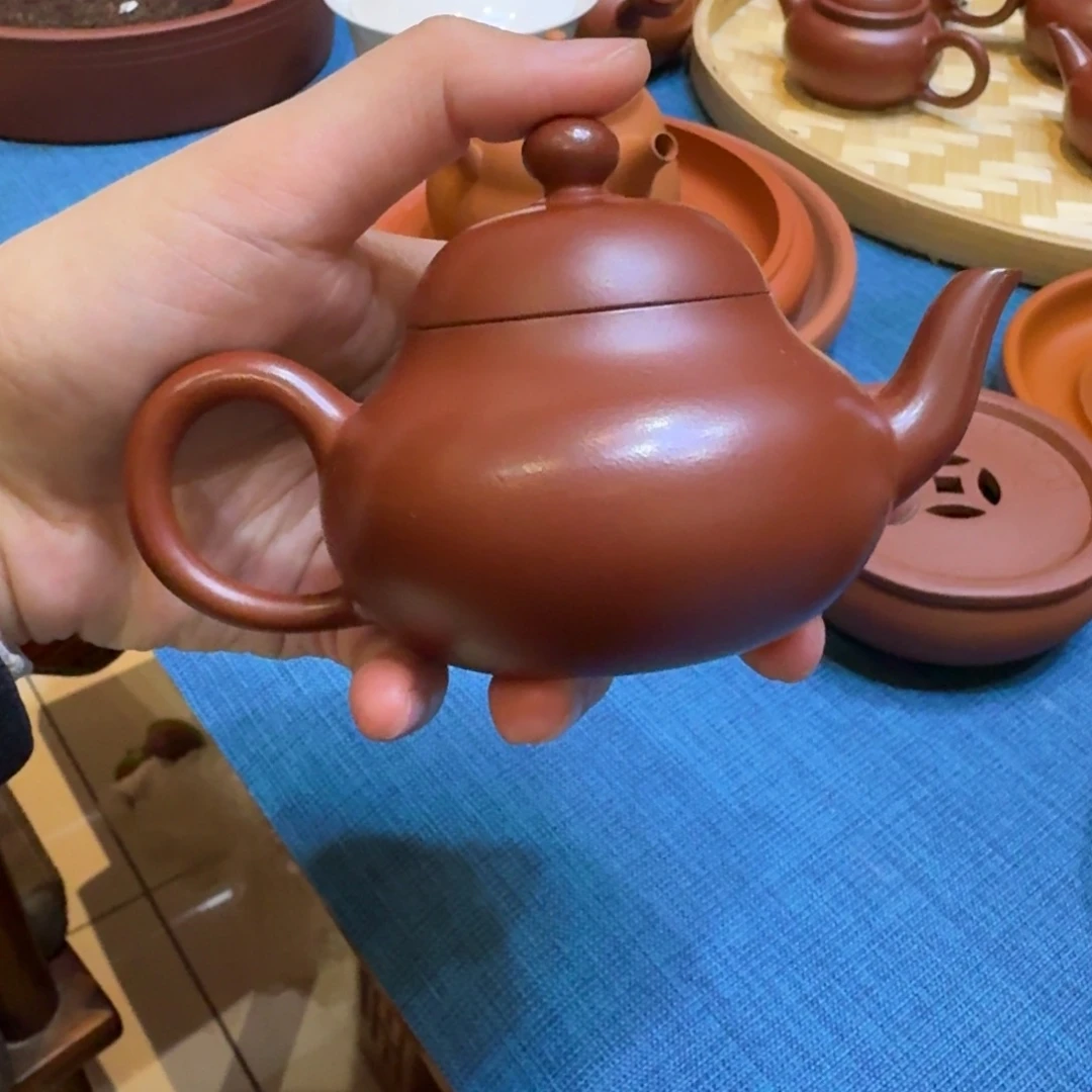 开***开潮州手拉朱泥矮梨孟臣壶120cc湾嘴壶