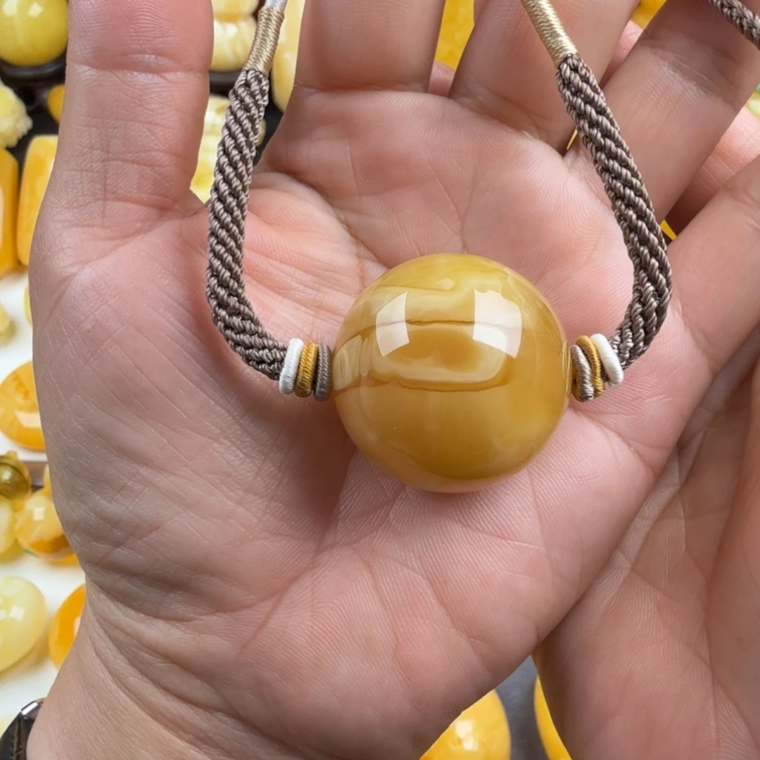 琥珀未镶嵌颈饰纯天然琥珀蜜蜡