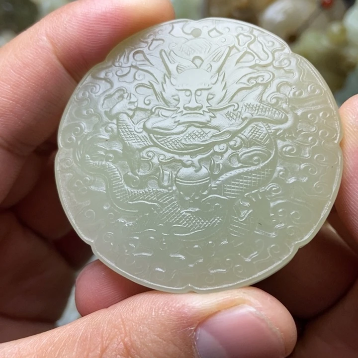 和田玉未镶嵌挂件