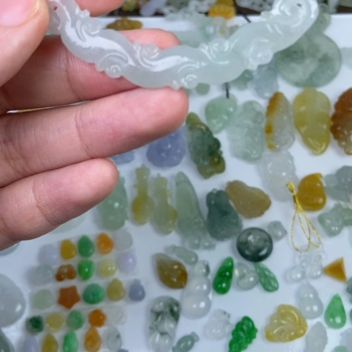 定制翡翠未镶嵌玉衡