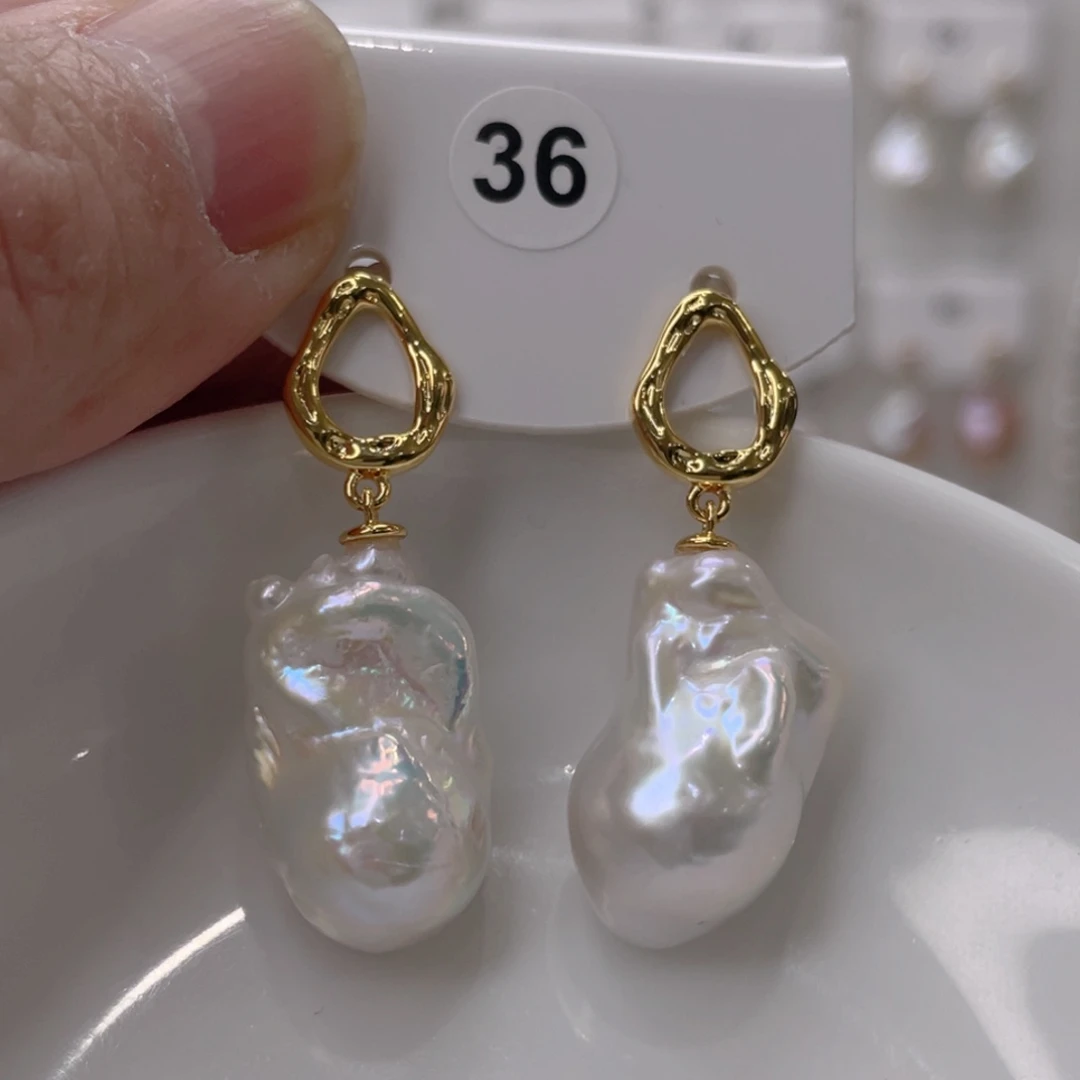 颈饰未镶嵌淡水珍珠