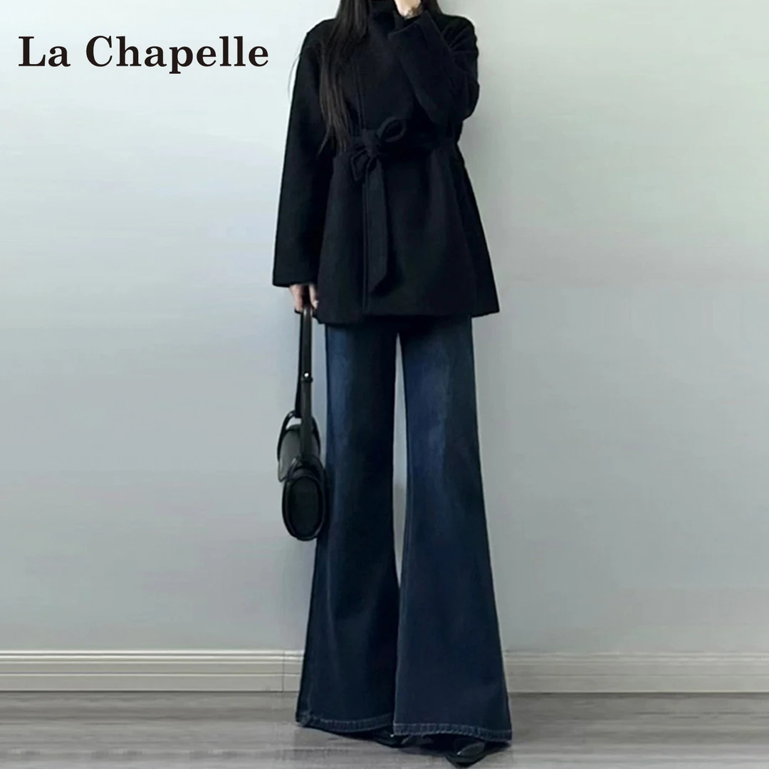 拉夏贝尔深蓝色加绒显瘦微喇牛仔裤女2025冬季新款不贴腿马蹄裤子