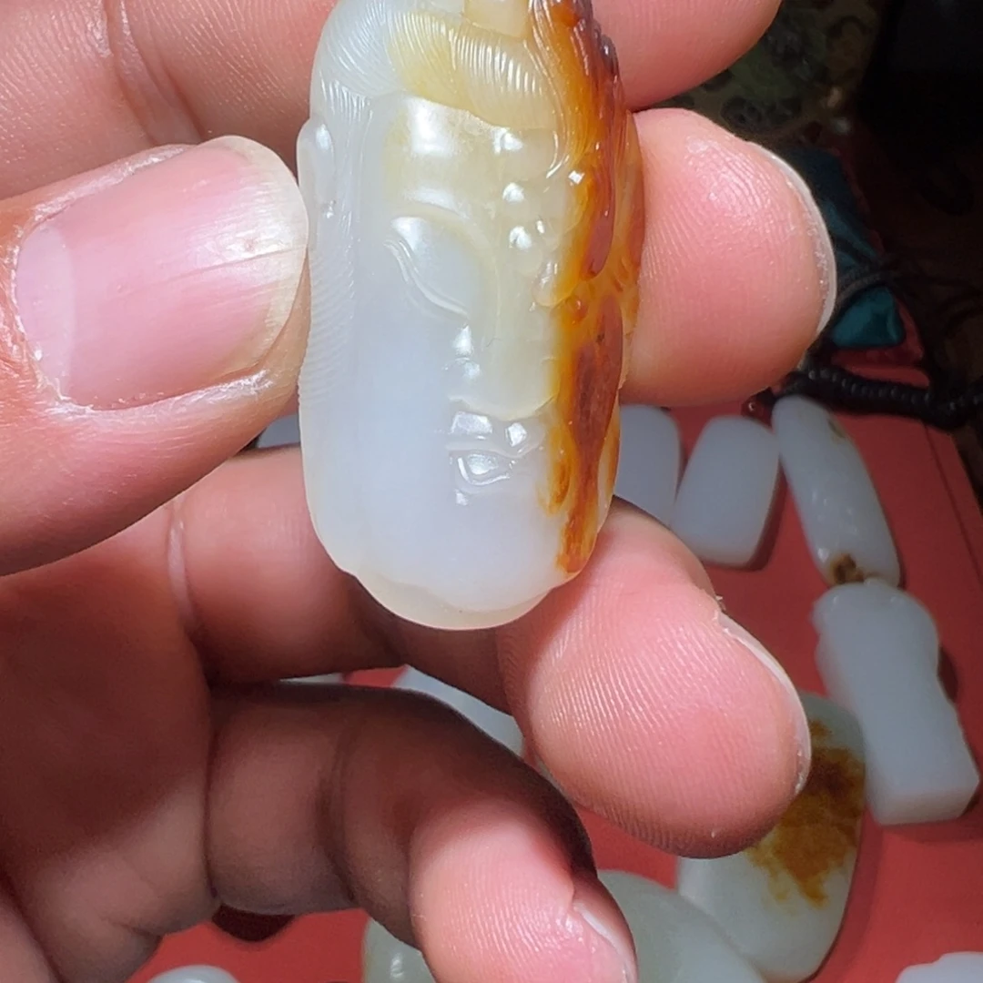 和田玉（糖玉）未镶嵌颈饰