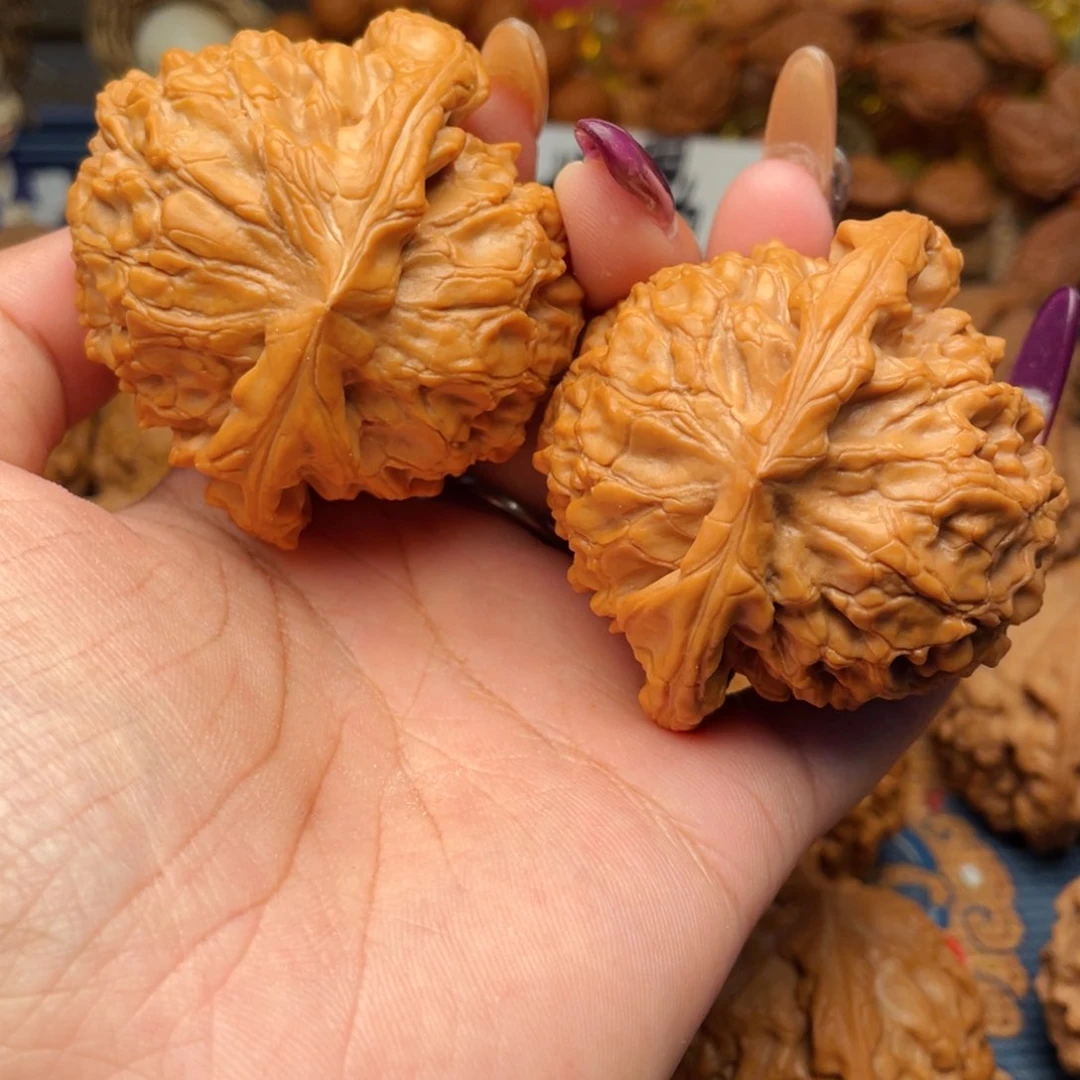 吊坠文玩核桃弥*龙鼎