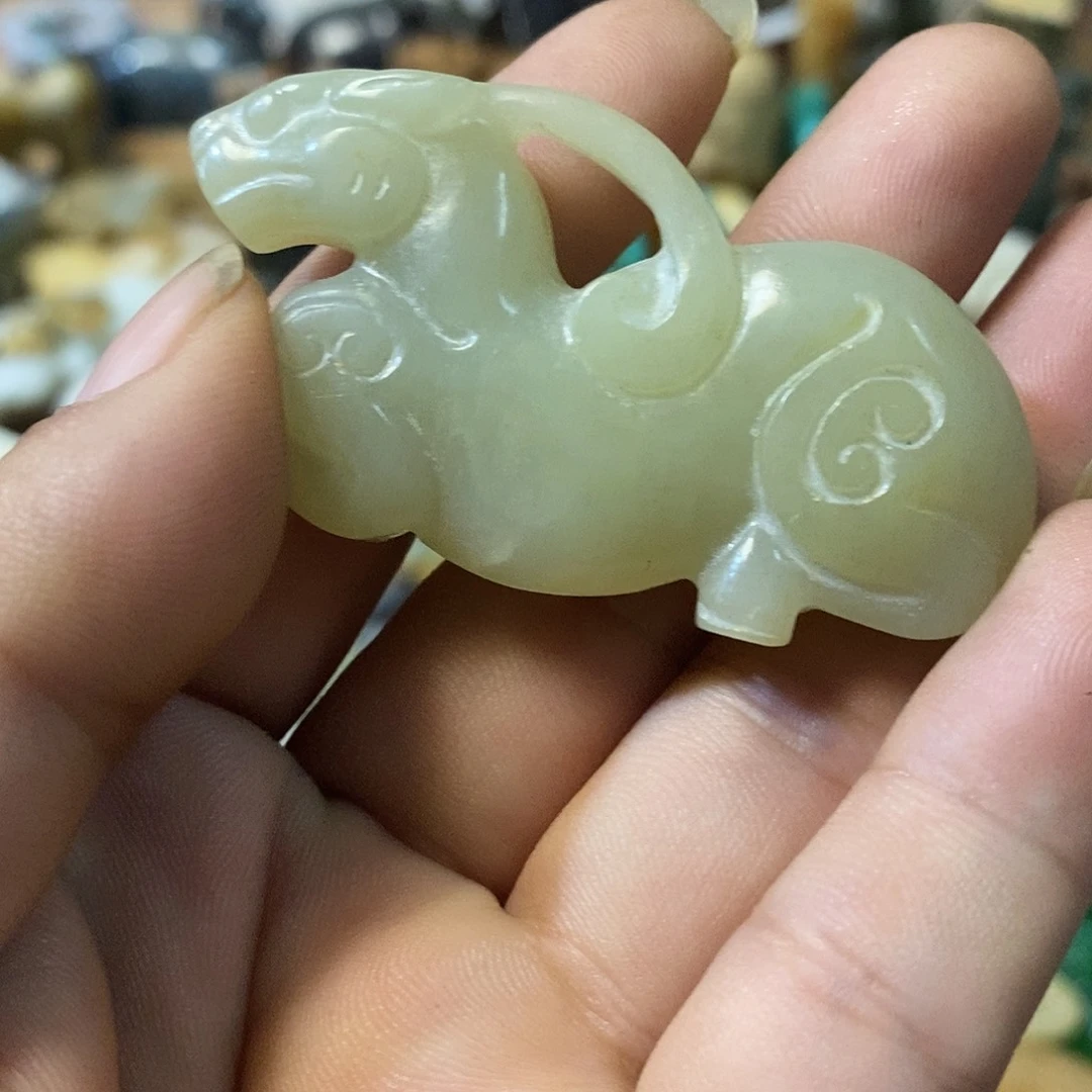 和田玉（糖玉）未镶嵌挂件