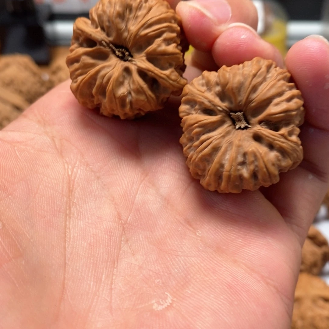 文玩核桃吊坠35尺寸平谷凹底