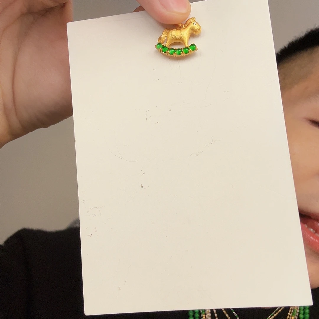 翡翠银S925镶嵌颈饰一件