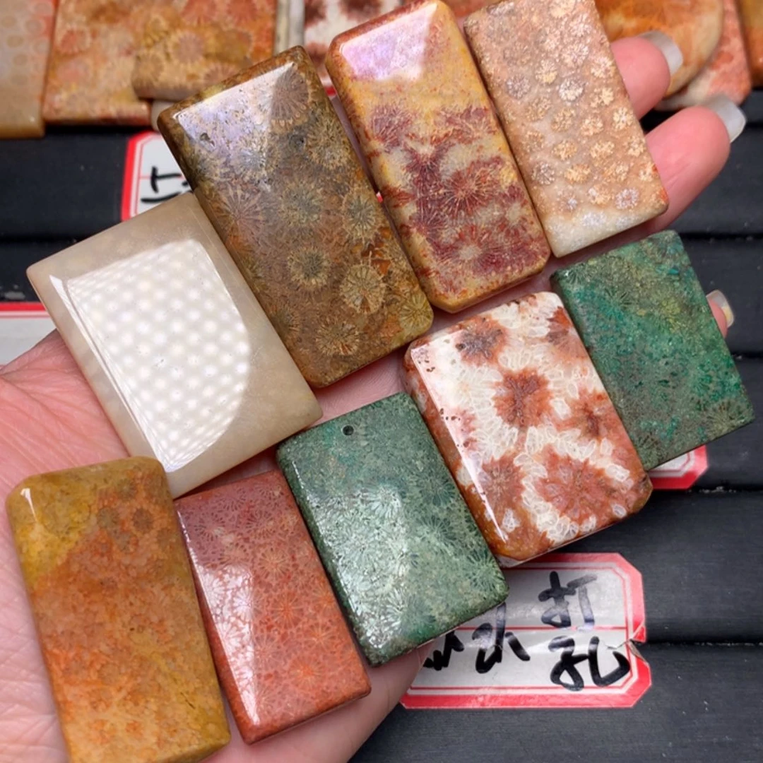 【闪购商品】硅化玉颈饰合金黑*